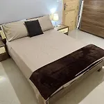Ewa - 3-bed Near - St Julians Seafront * Sliema