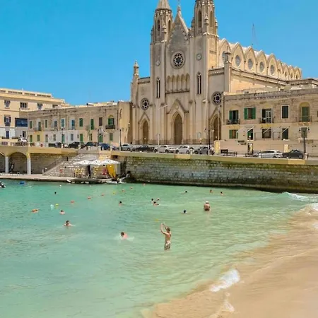 Ewa - 3-bed Near - St Julians Seafront * Sliema