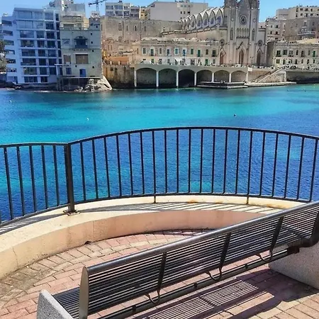 Lägenhet San Albert 3 Bed Apt Near Sliema - St Julians *